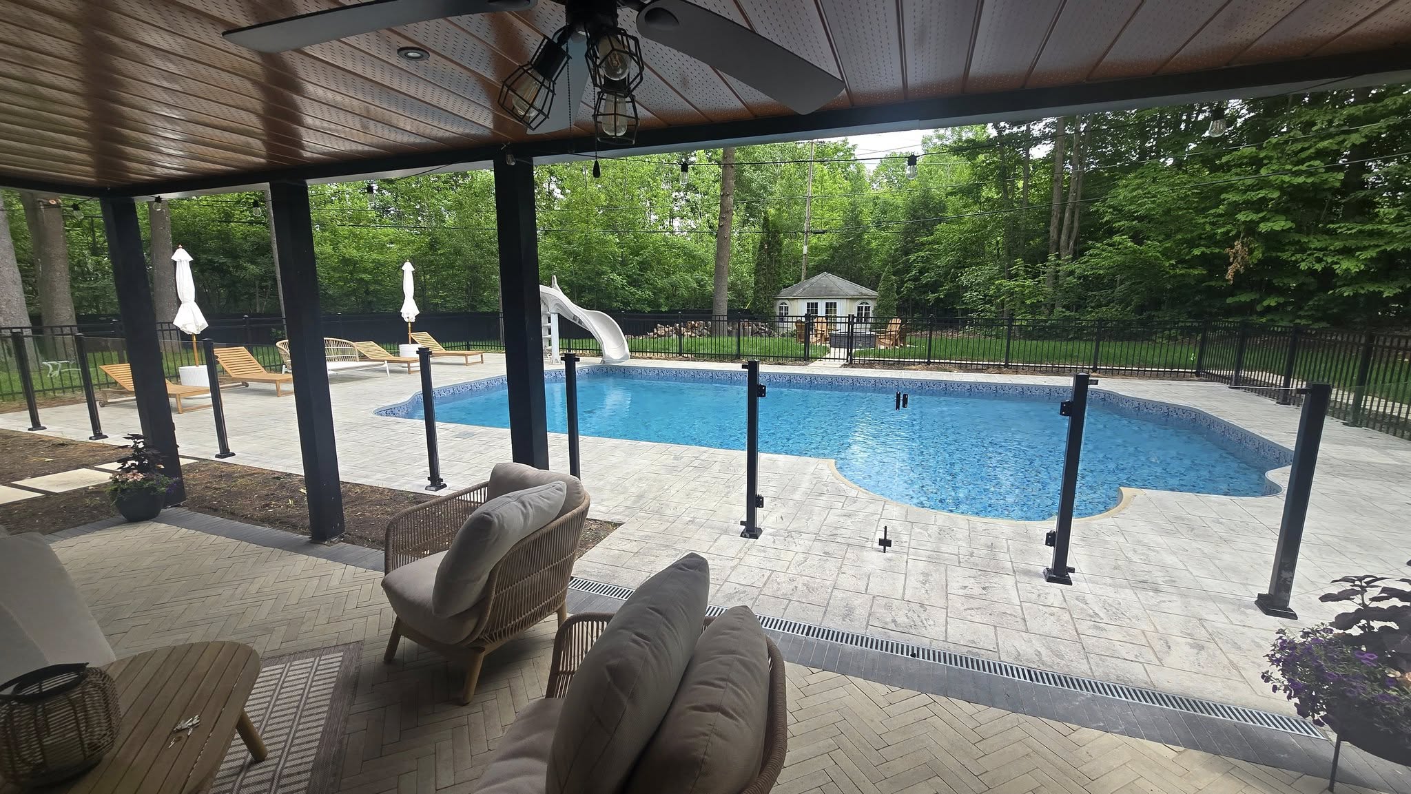 Projet d'installation de clôture à Montréal et Rive-Nord par Clôtures Elemond 3